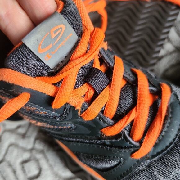 Boys shoes bundle sneakers, sandals and van's 2 - Picture 7 of 9